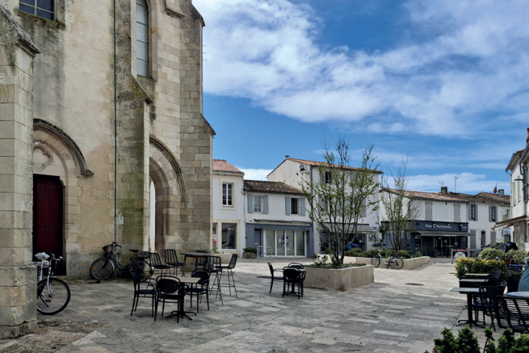 café